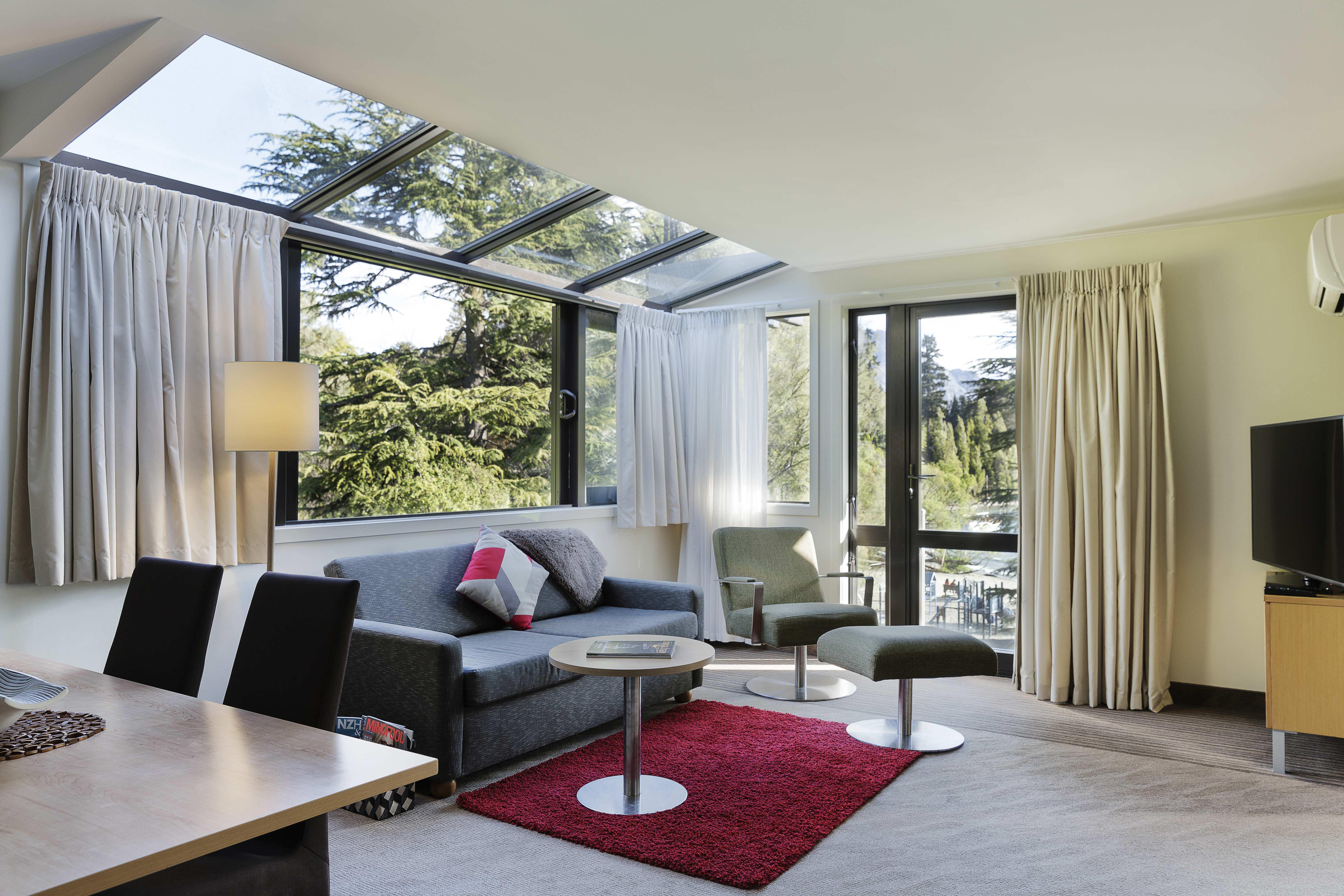 Novotel Queenstown Lakeside Exterior photo