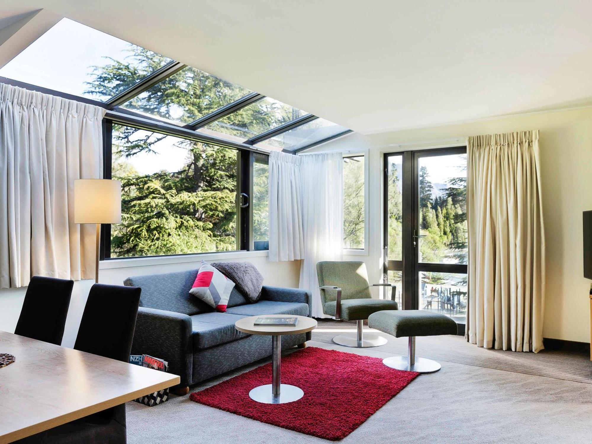 Novotel Queenstown Lakeside Exterior photo